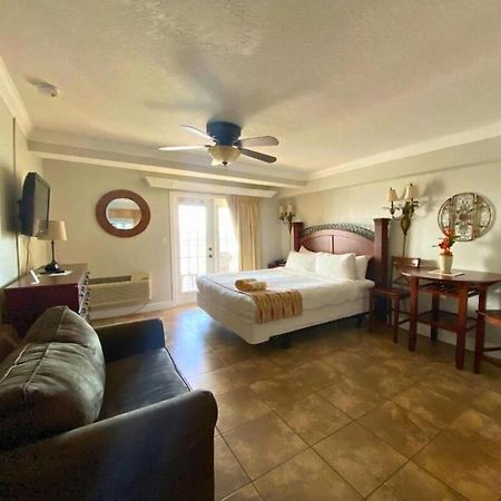 Beso Del Sol Resort Dunedin Ngoại thất bức ảnh