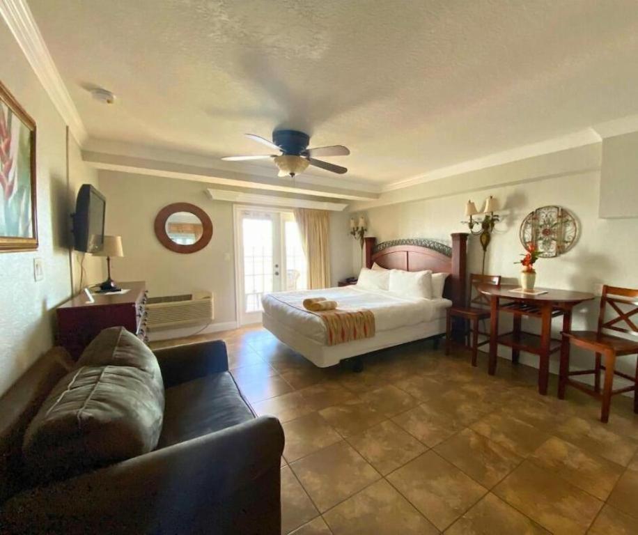 Beso Del Sol Resort Dunedin Ngoại thất bức ảnh